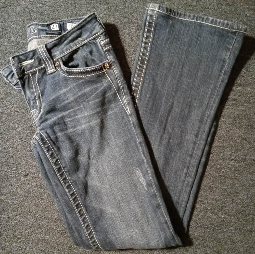Miss Me Dark Wash jeans